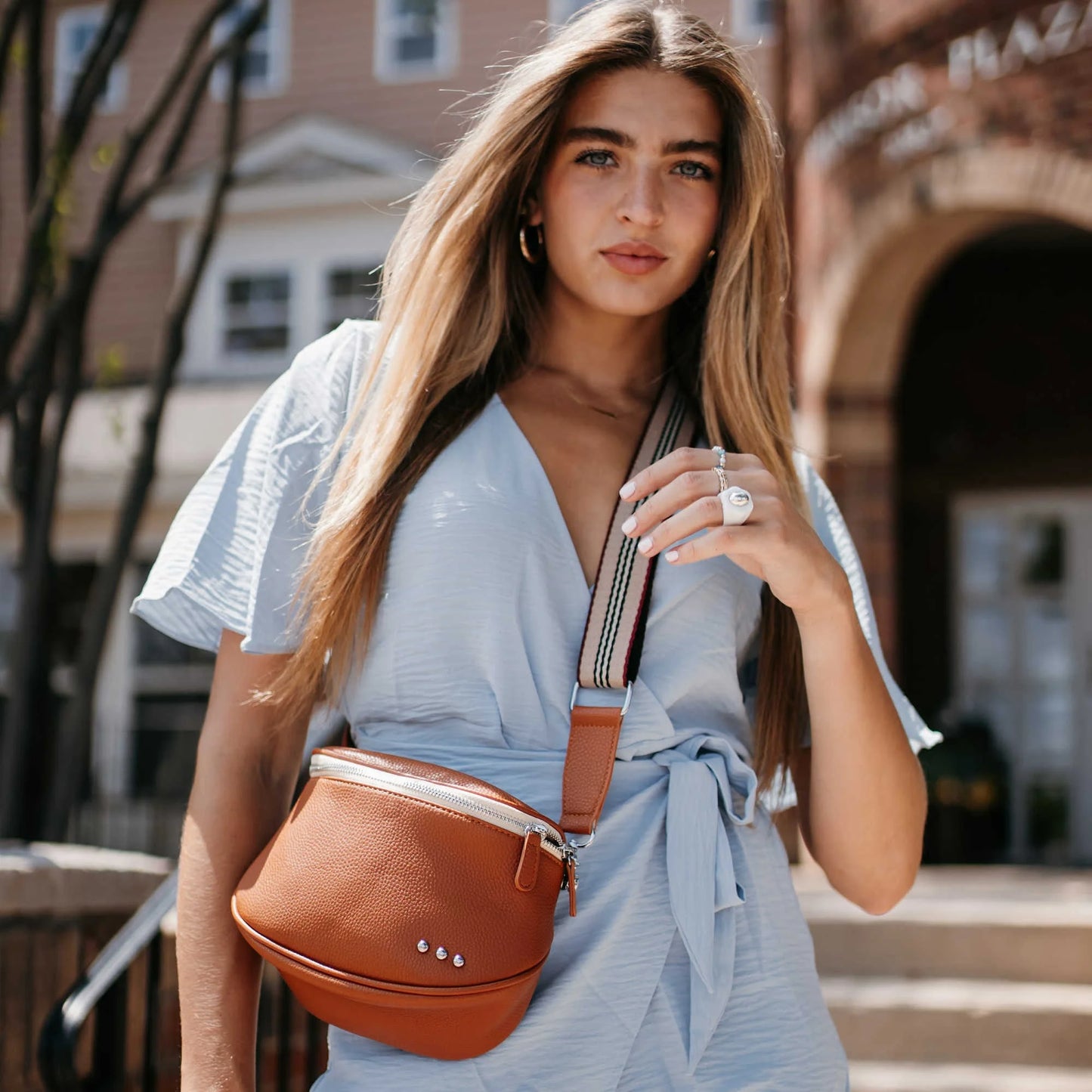 SUTTON CROSSBODY SLING BAG