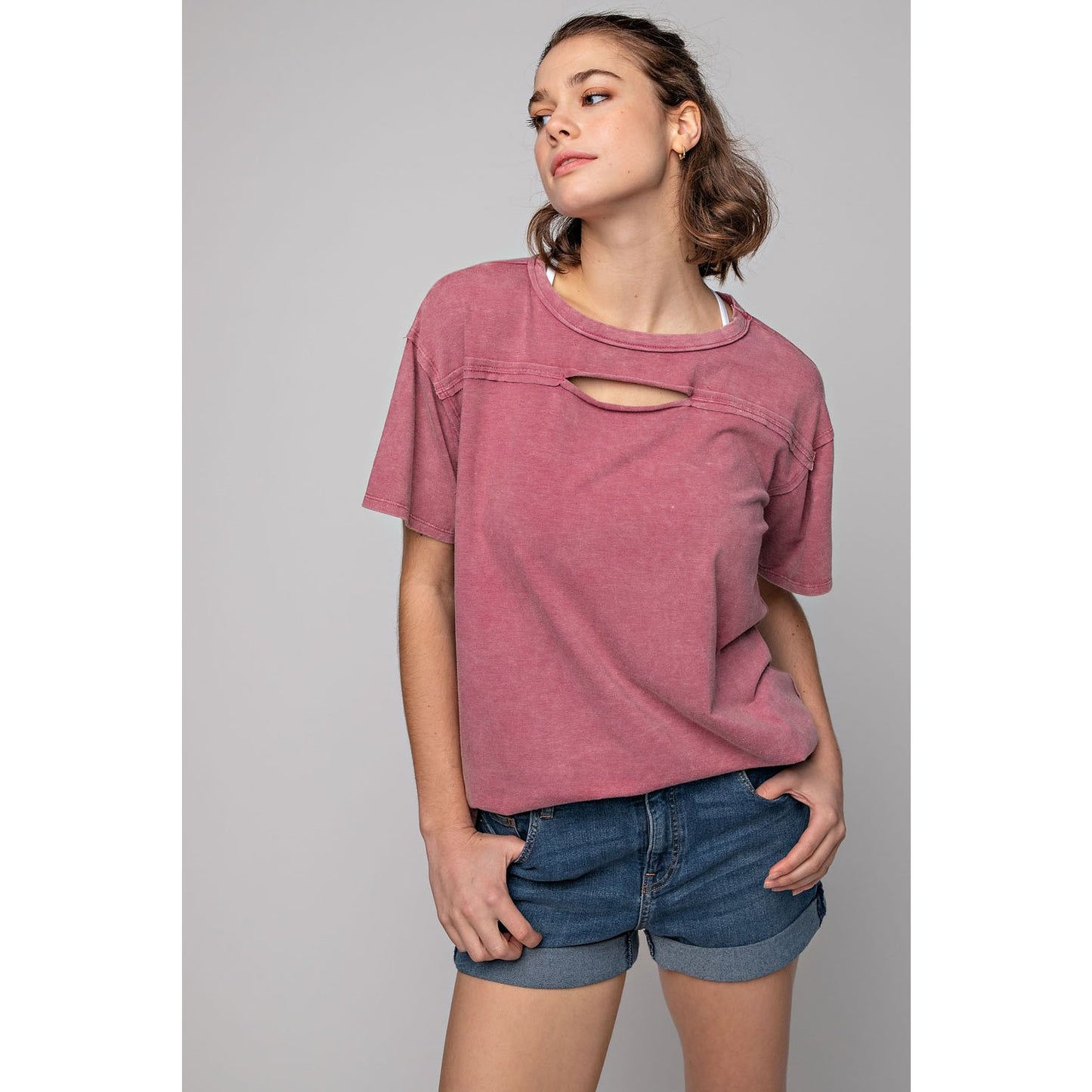 KEYHOLE MINERAL WASH SHORT SLEEVE TOP